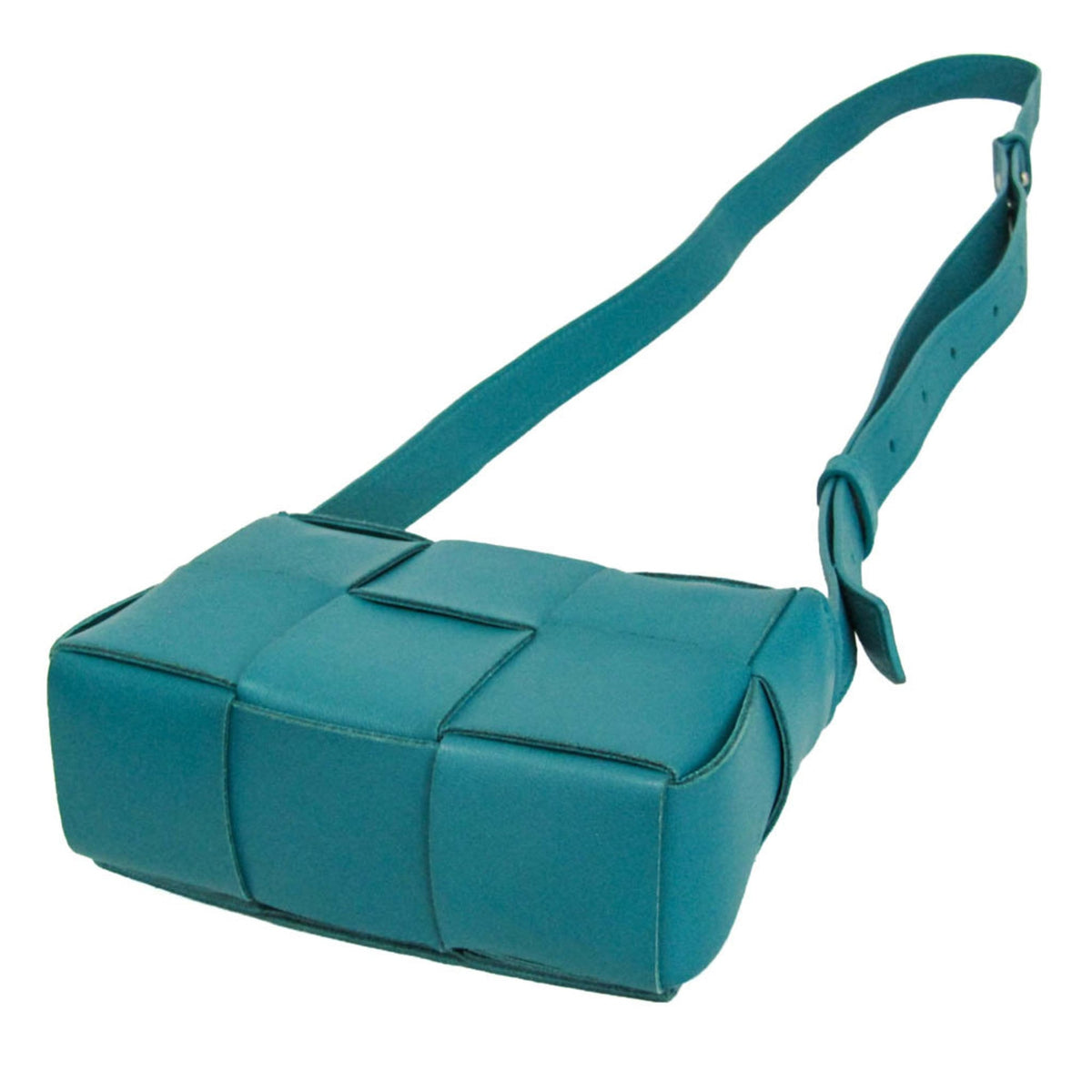 Bottega Veneta Intrecciato Cassette · Lamb