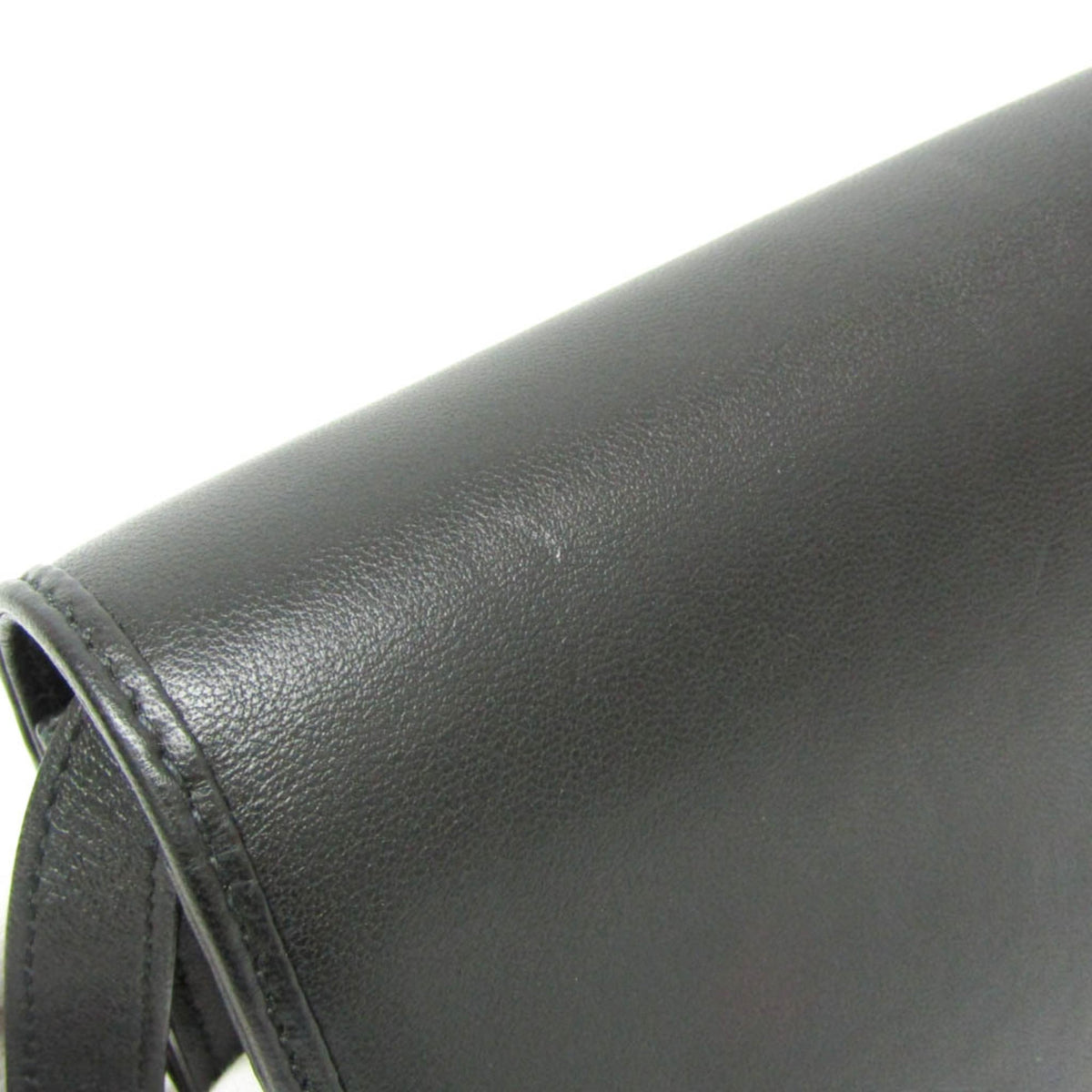 Gucci Interlocking · Leather Clutch