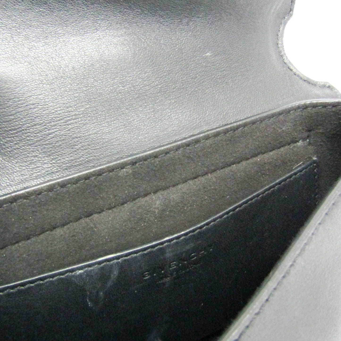 Givenchy Nobile · Leather Shoulder Bag