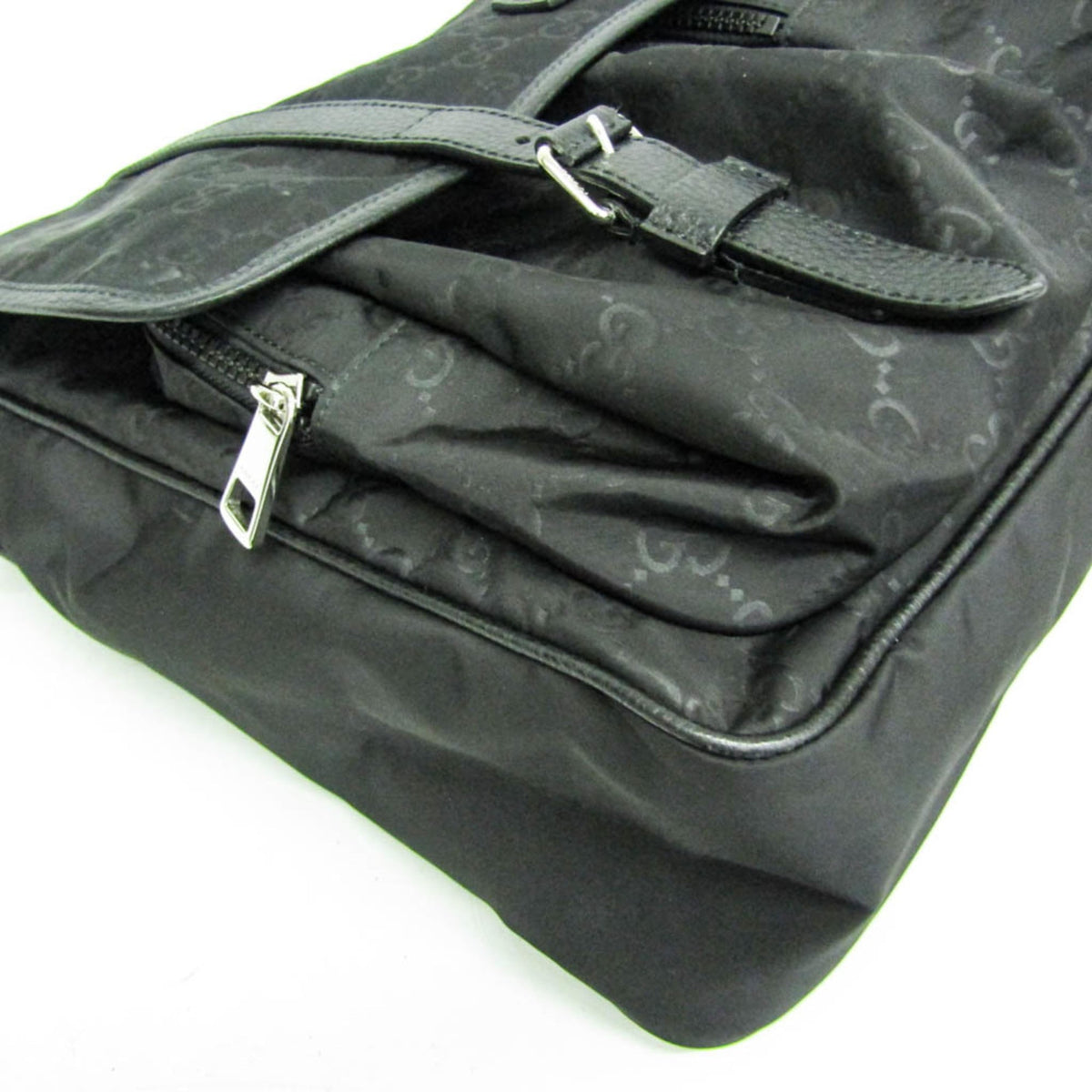 Gucci GG Nylon · Messenger Bag