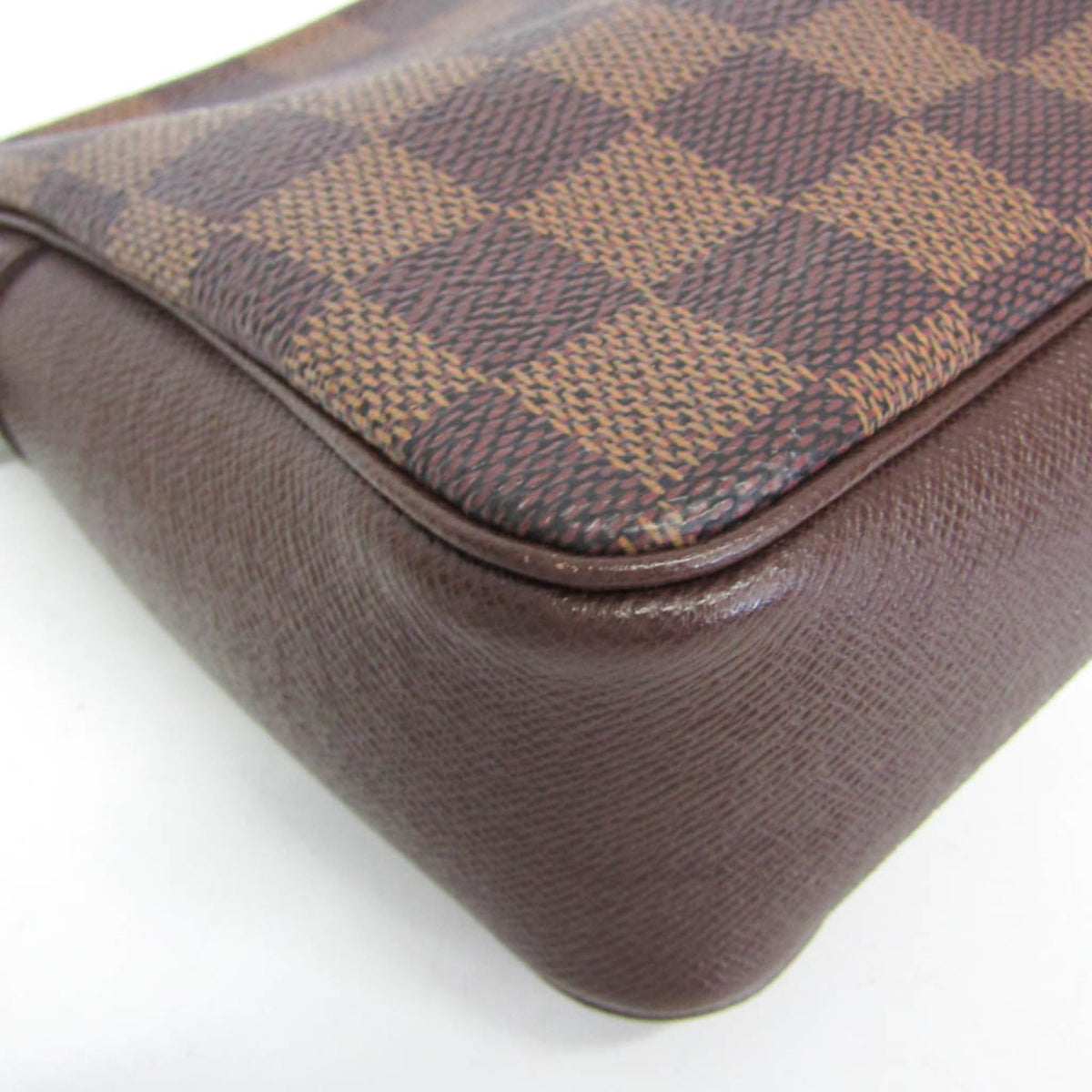 Louis Vuitton Damier · Makeup Pouch