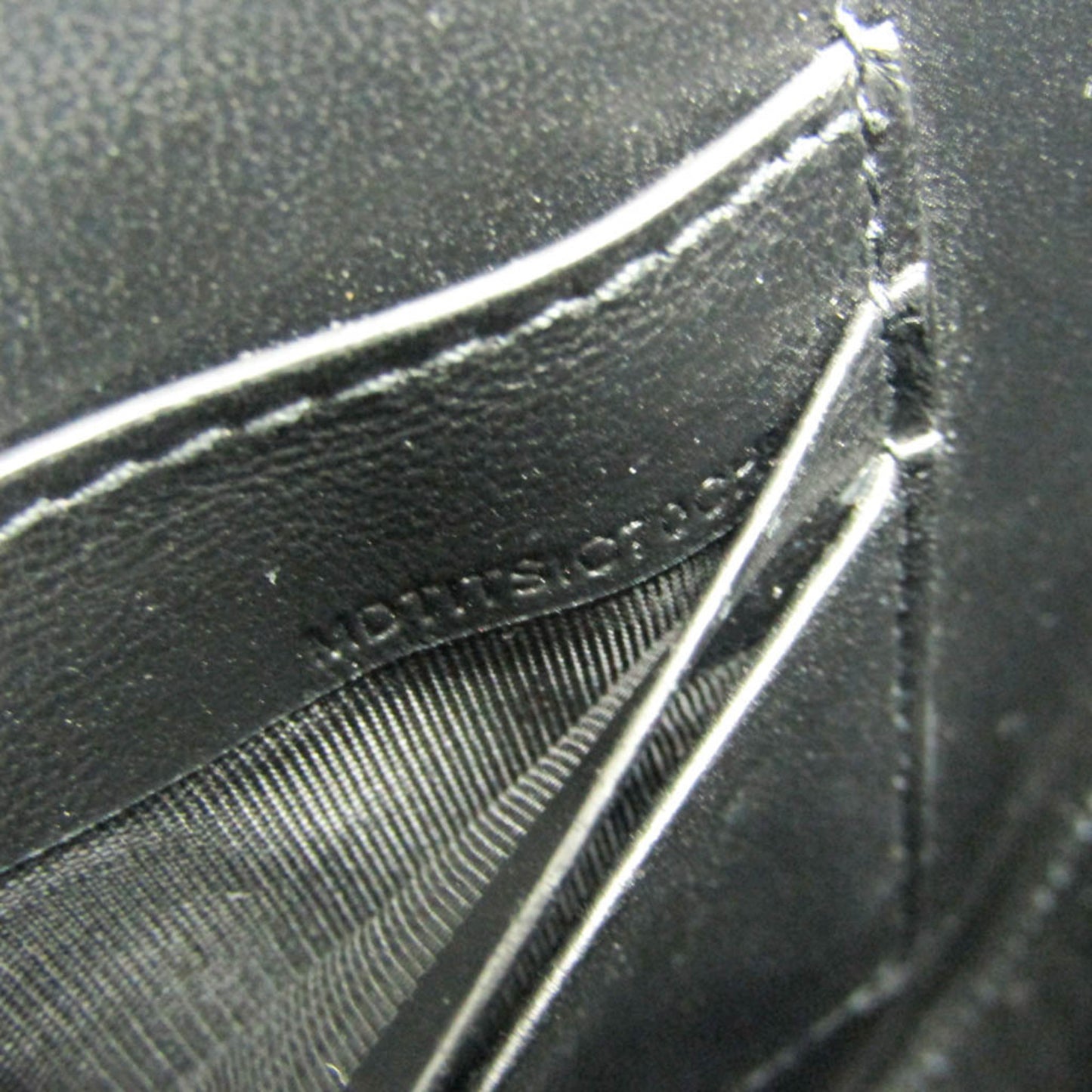 Burberry TB Monogram · Leather