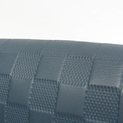Louis Vuitton District PM · Damier Infini