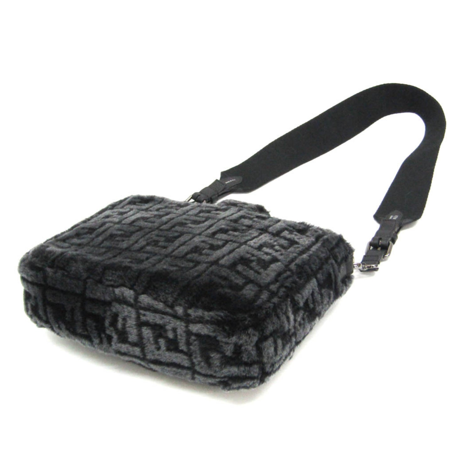 Fendi Baguette Messenger · Mouton Leather