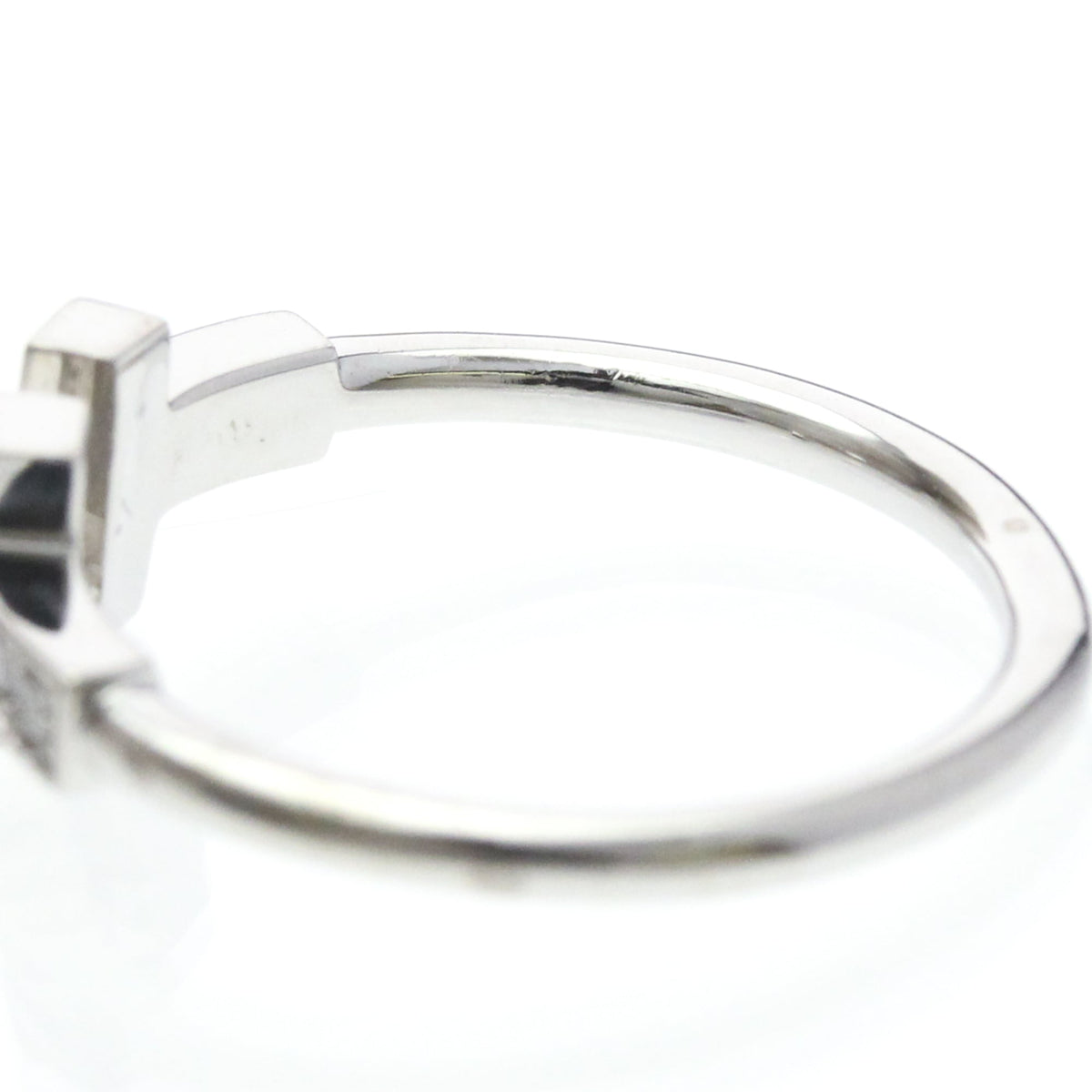 Tiffany T Wire · 18K White Gold · Diamond