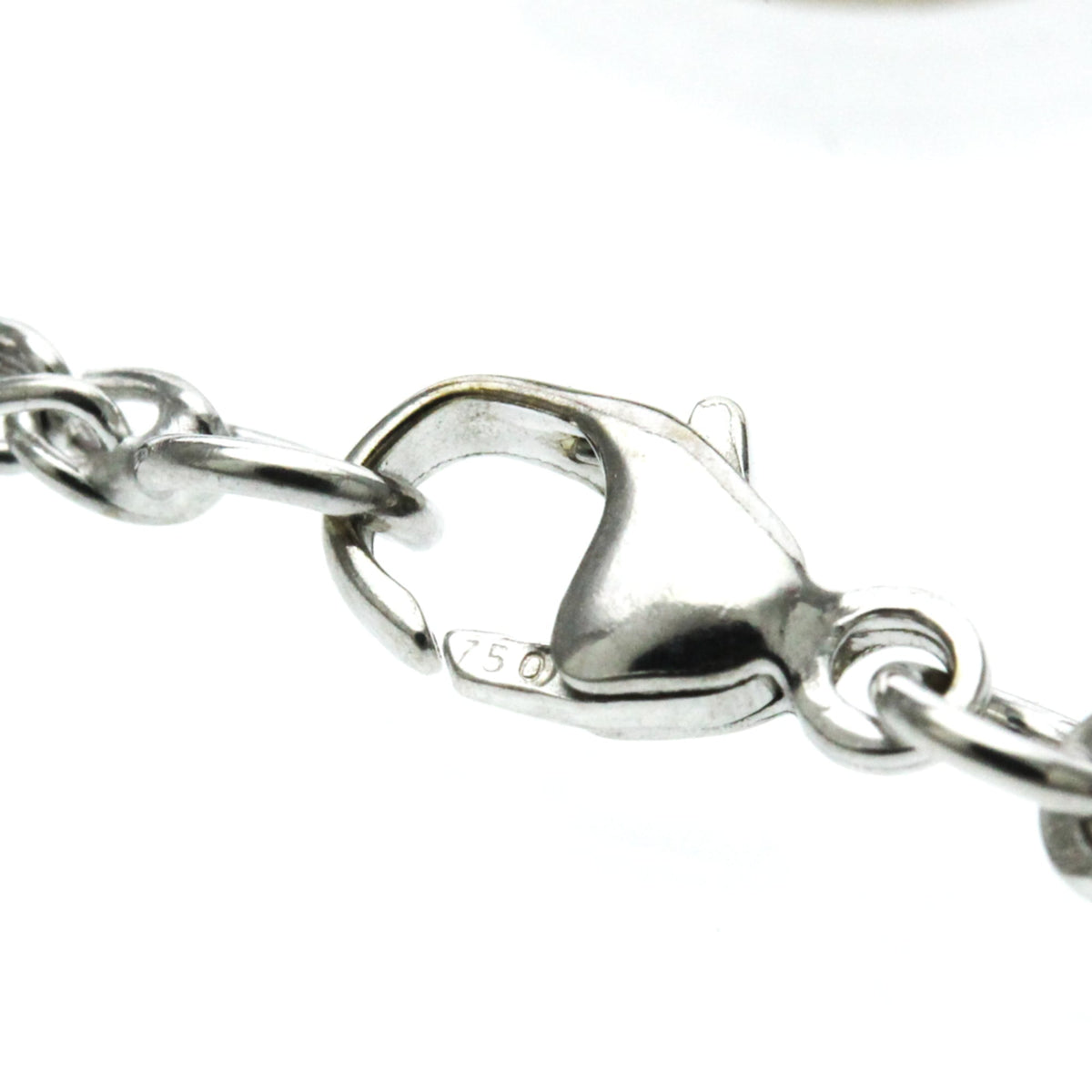 Chopard Happy Diamonds · 18K White Gold