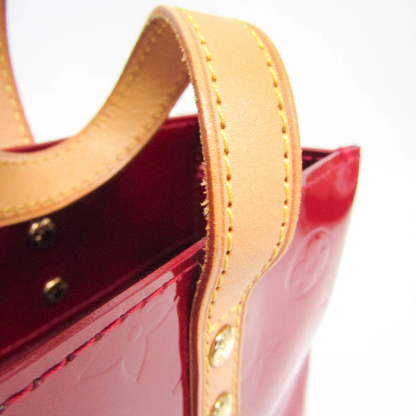 Louis Vuitton Reade PM · Vernis · Pomme d'Amour