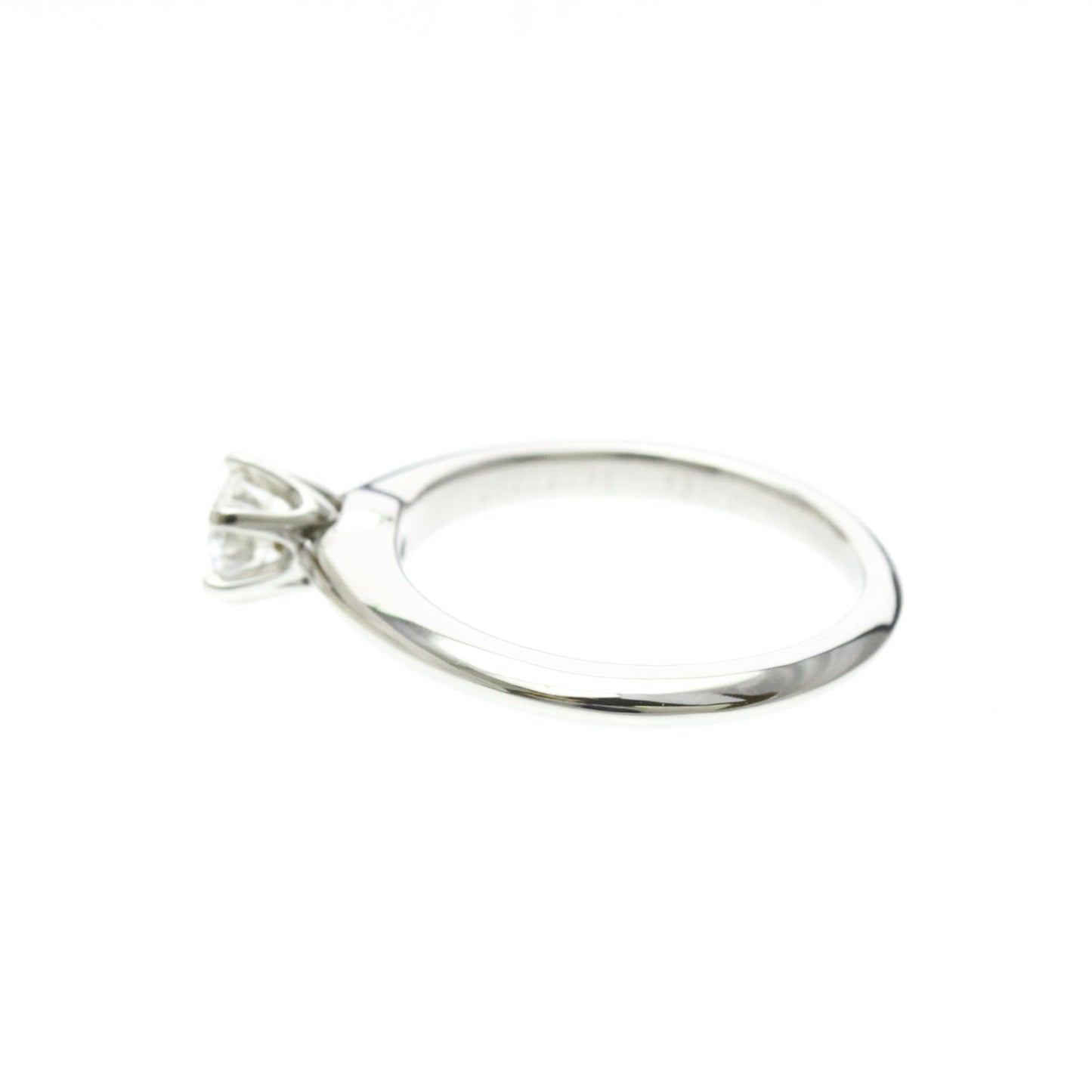 Tiffany Solitaire · Platinum · Diamond
