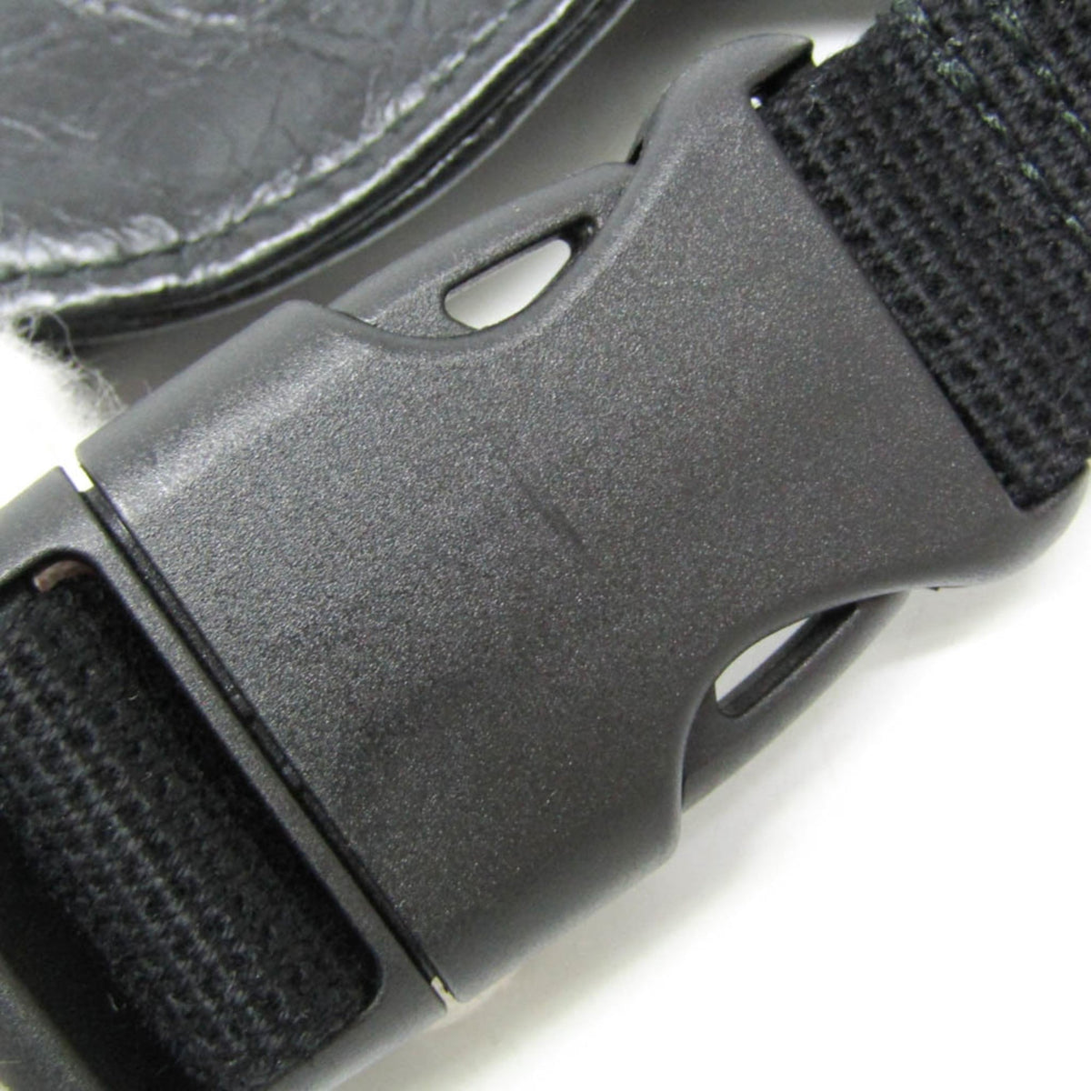 Gucci Interlocking Belt Bag · Leather