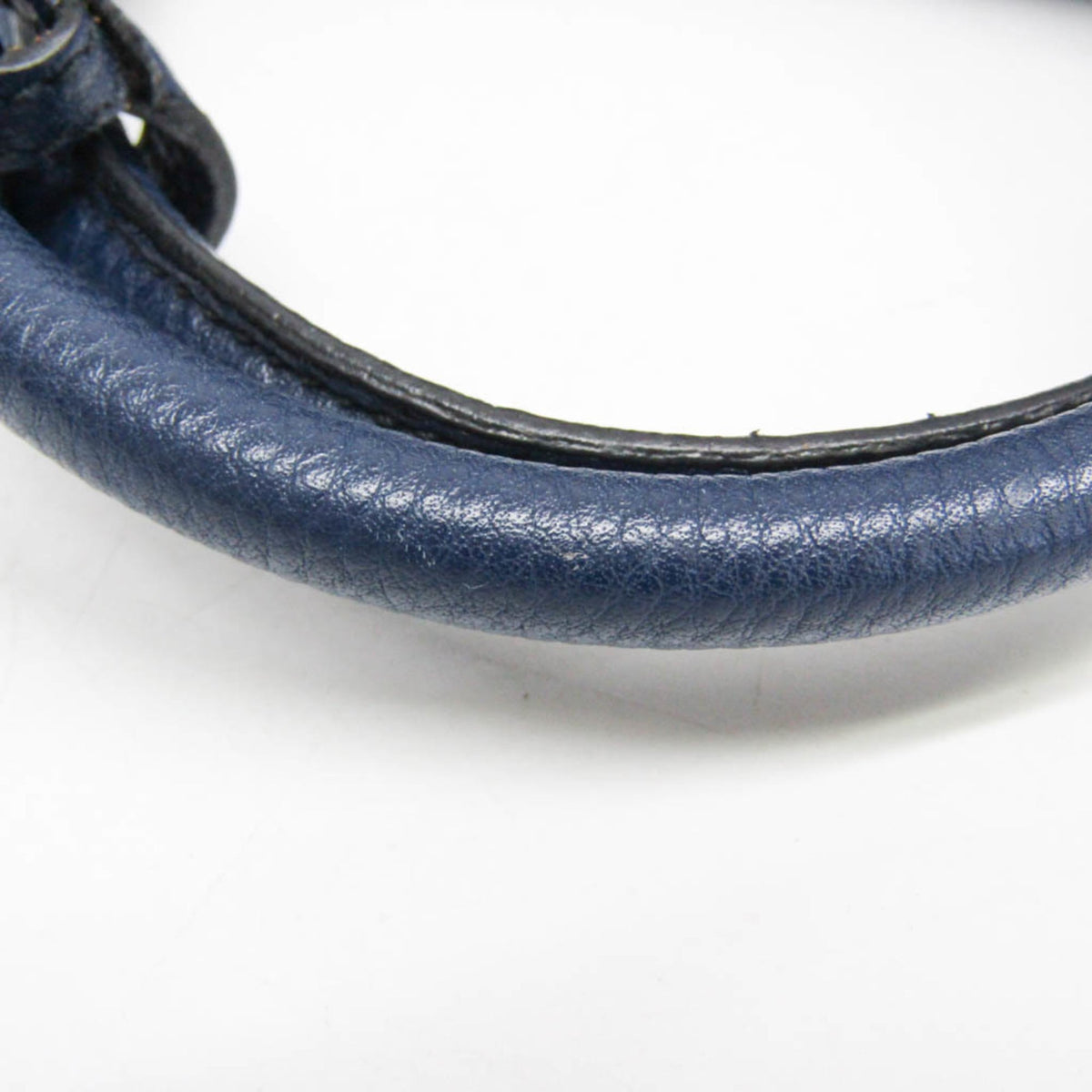 Prada Vit Daino · Leather