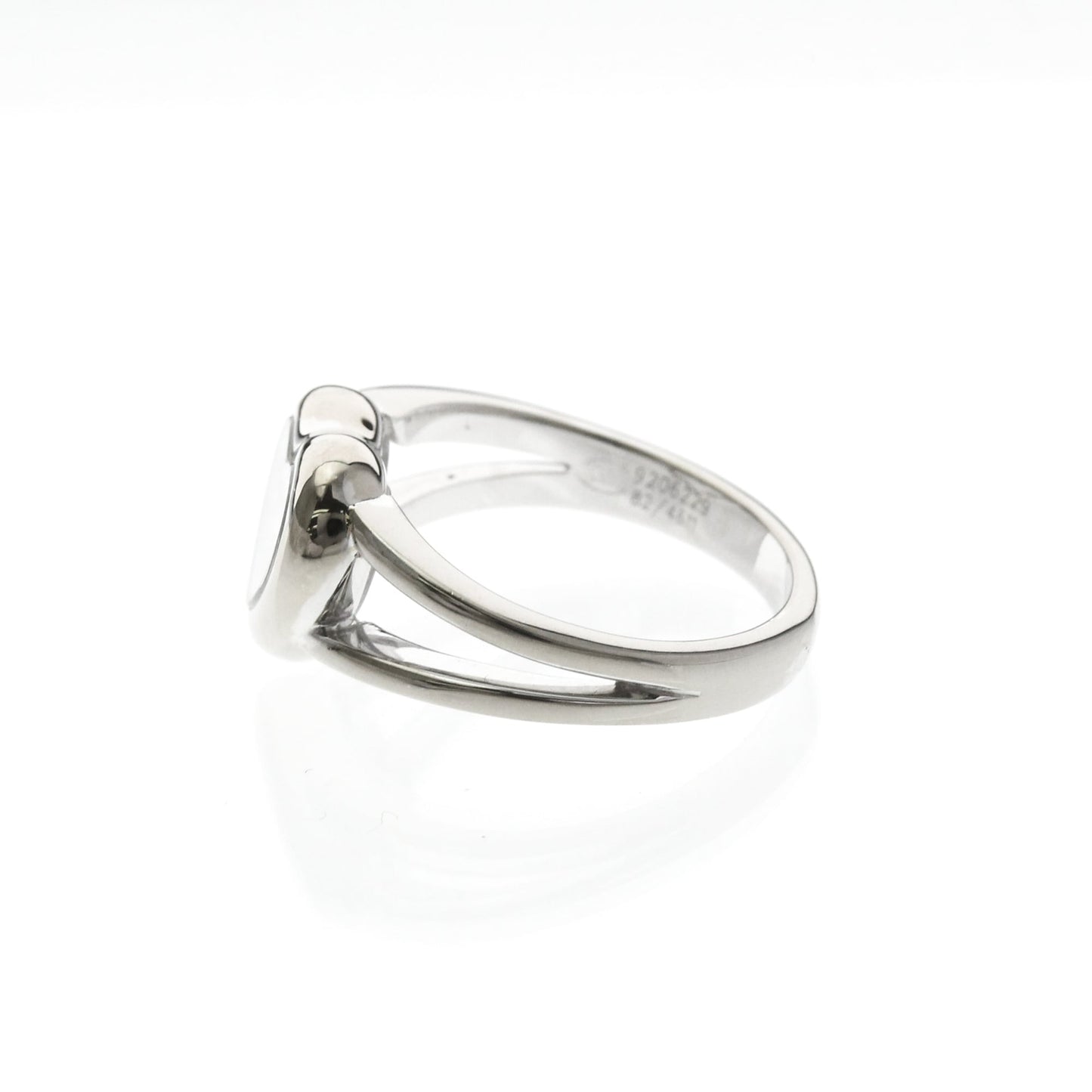 Chopard Happy Diamonds · 18K White Gold