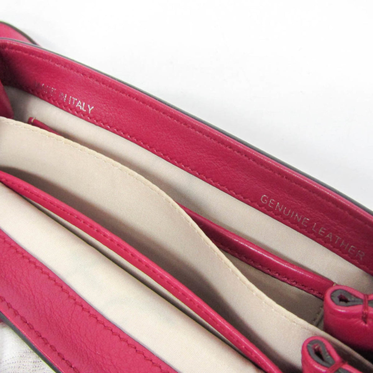 Tod's Mini Crossbody · Leather