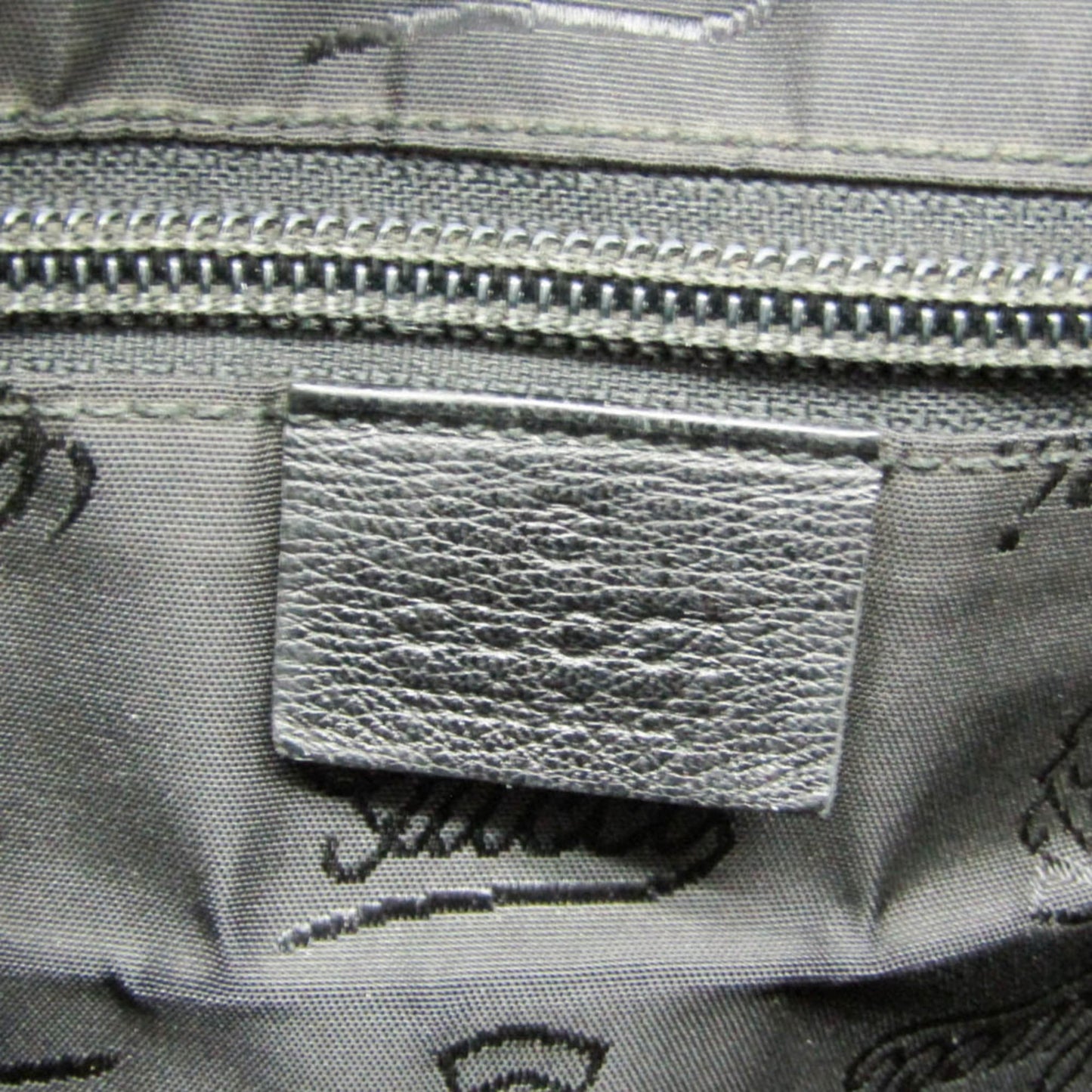 Gucci Guccissima · Embossed Leather