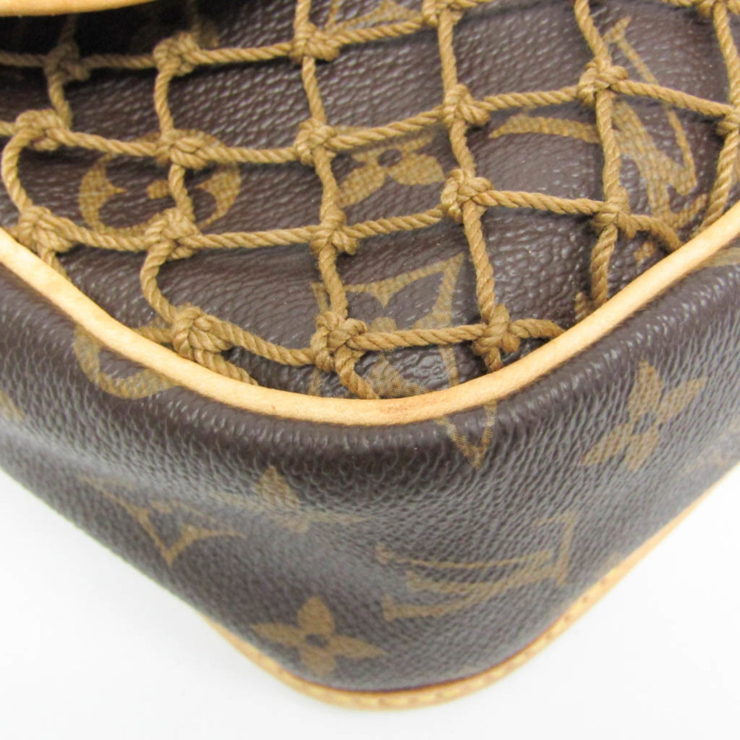 Louis Vuitton Congo PM · Monogram