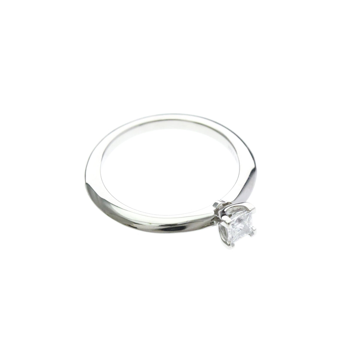 Tiffany Solitaire · Platinum · Diamond 0.22ct · Size 4 (EU 50)