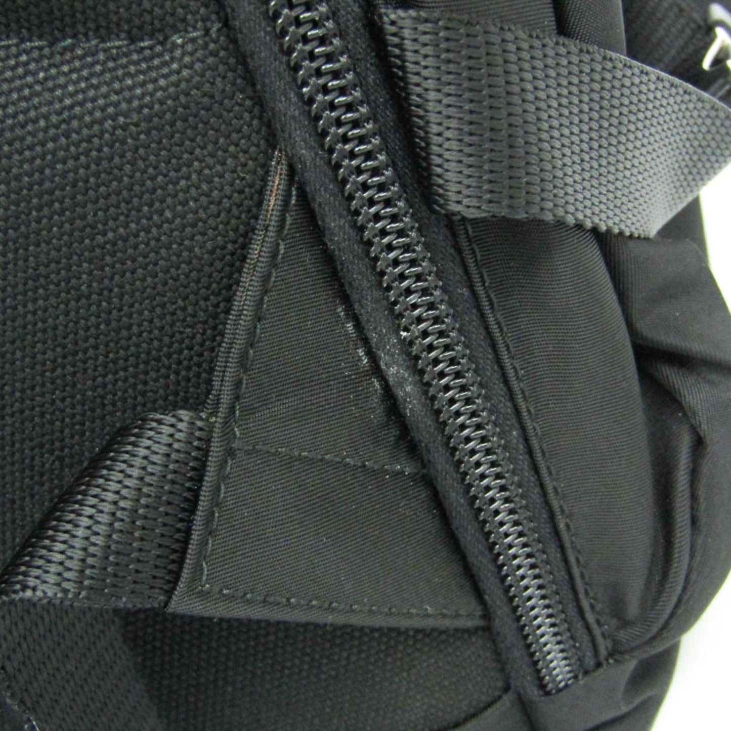 Prada Tessuto Montagna · Nylon