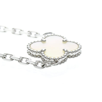 Van Cleef & Arpels Vintage Alhambra · Mother of Pearl