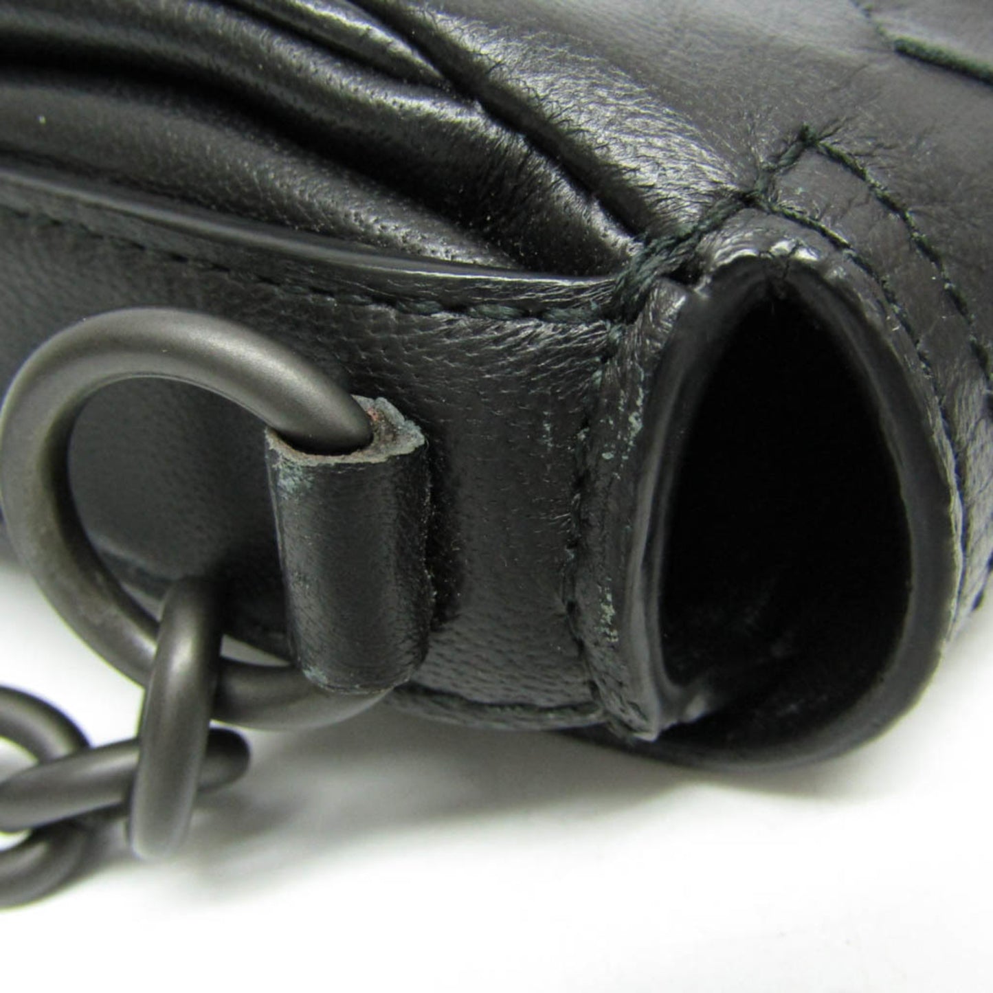 Bottega Veneta Intrecciato · Leather