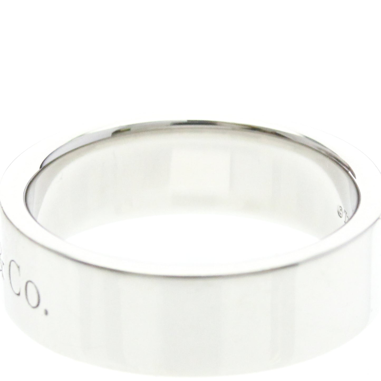 Tiffany Flat Band · Platinum