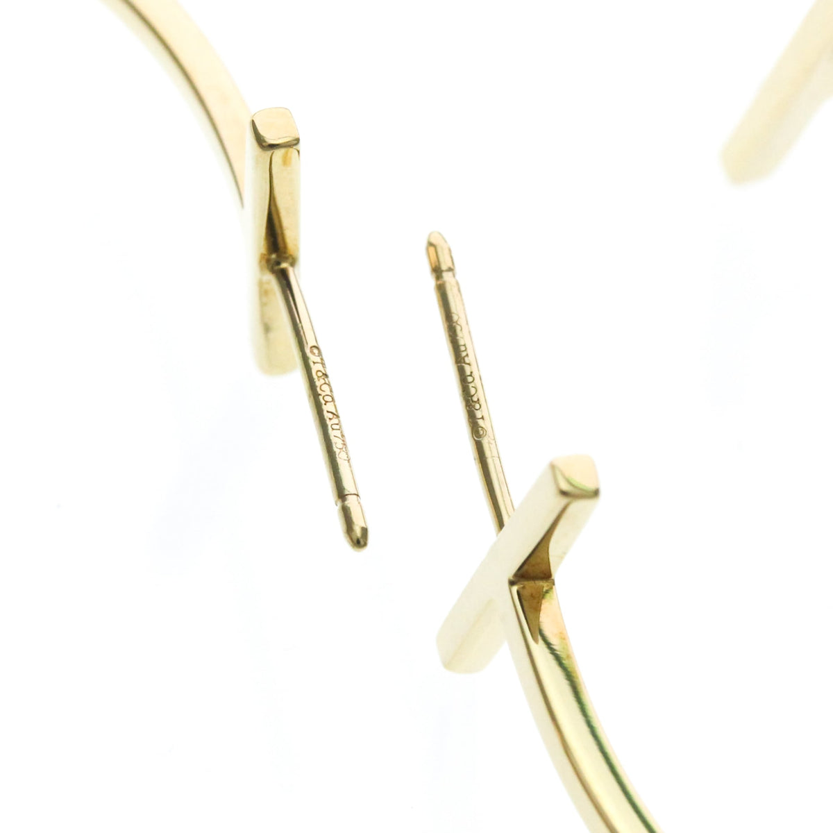 Tiffany T Wire · Hoops · 18K Yellow Gold
