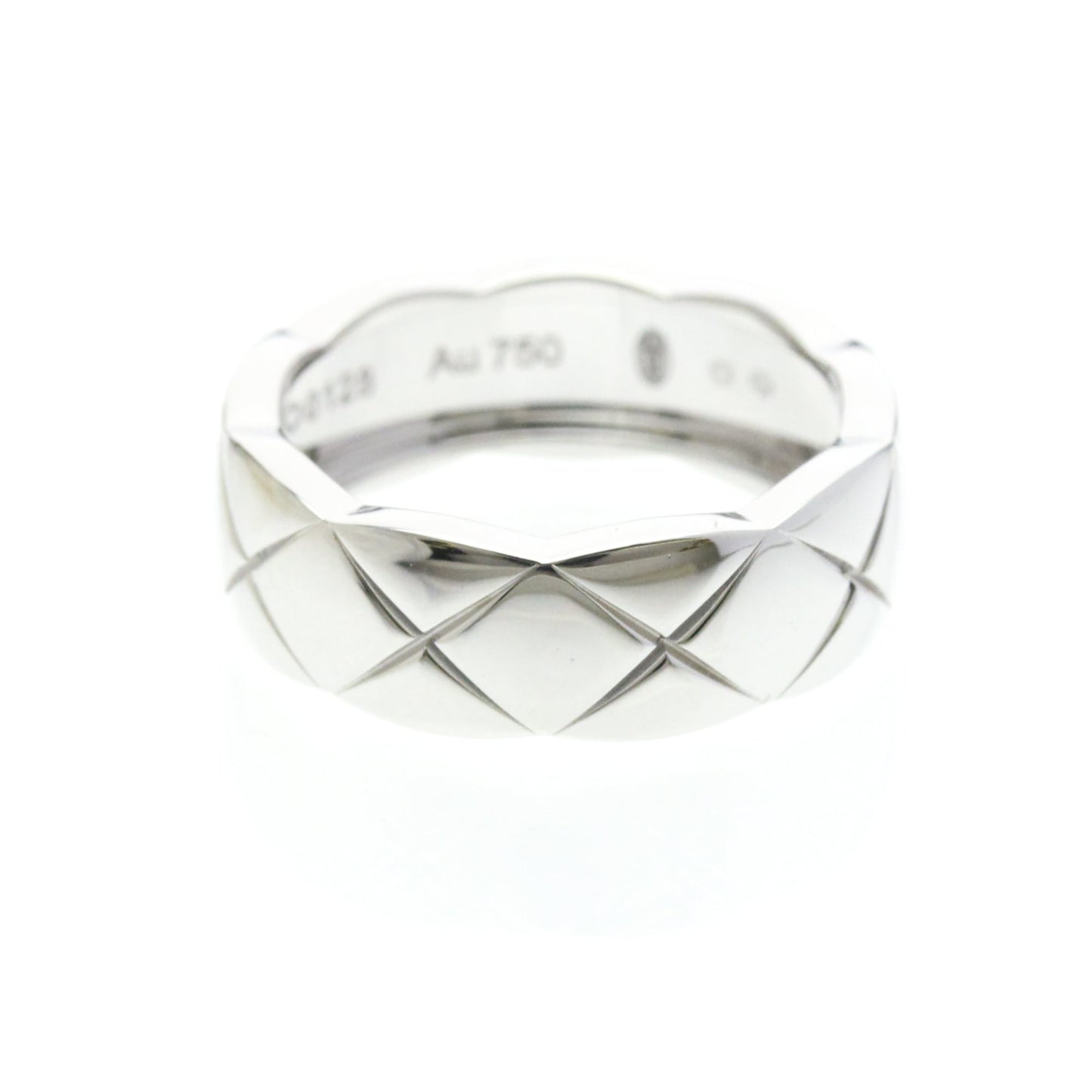 Chanel Coco Crush · 18K White Gold