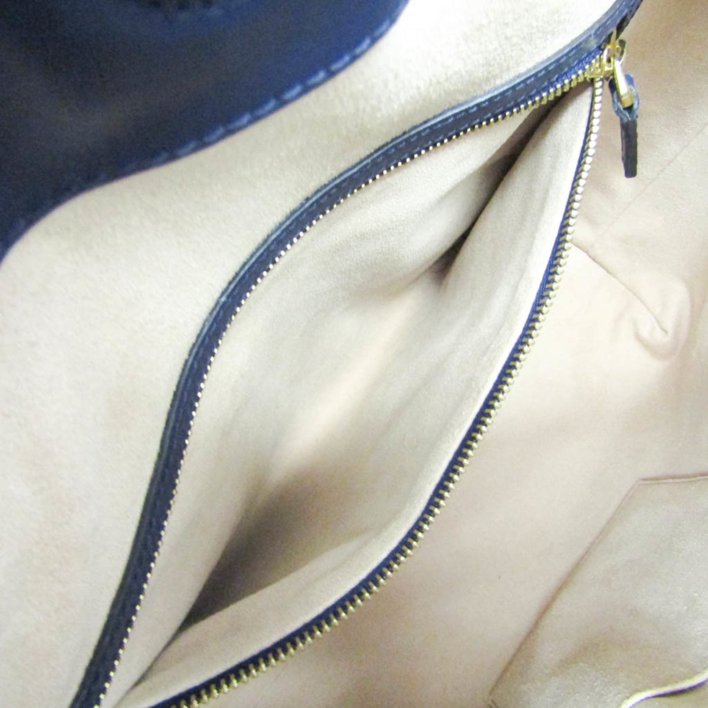 Gucci Guccissima · Calfskin · Gold Hardware