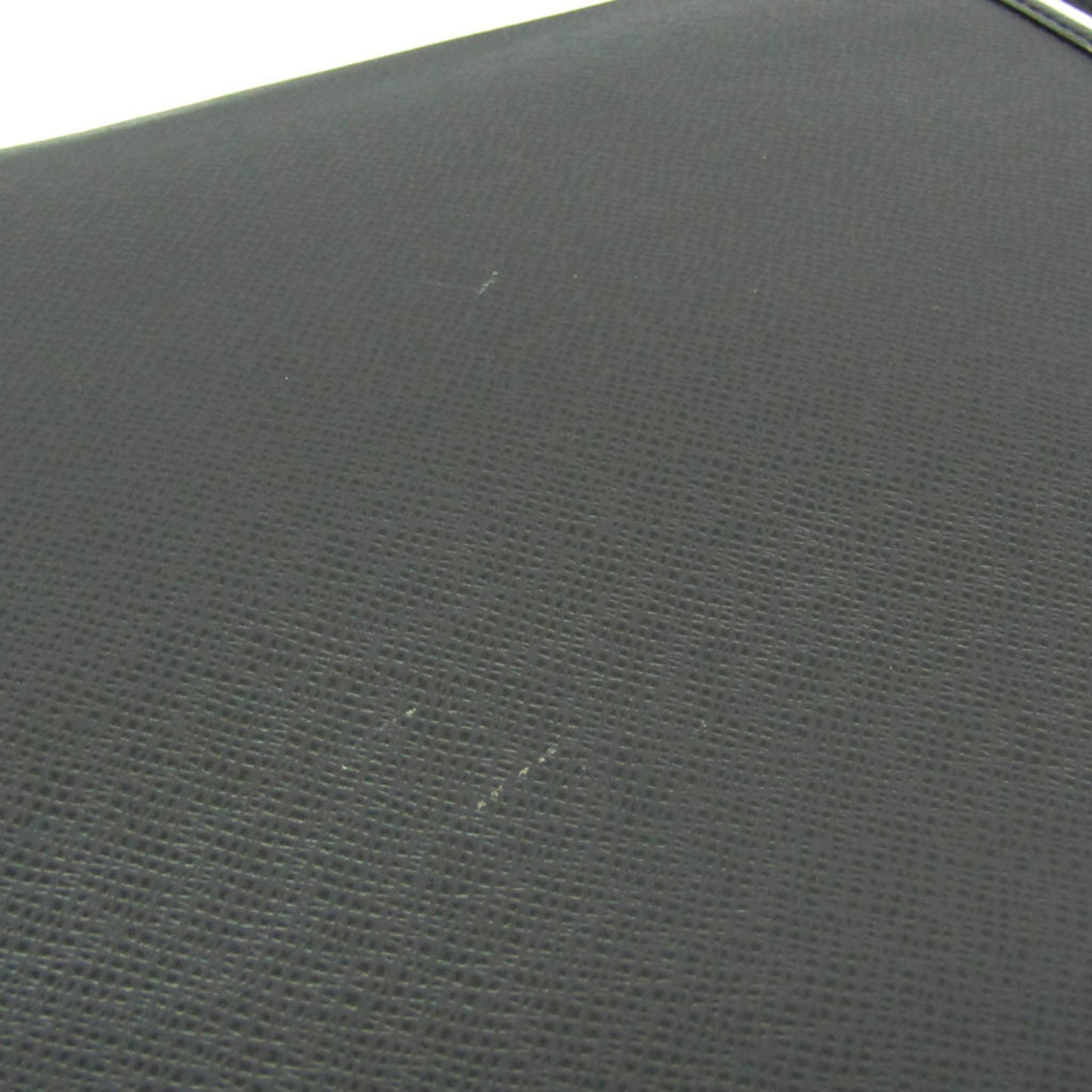 Louis Vuitton Andrei · Taiga