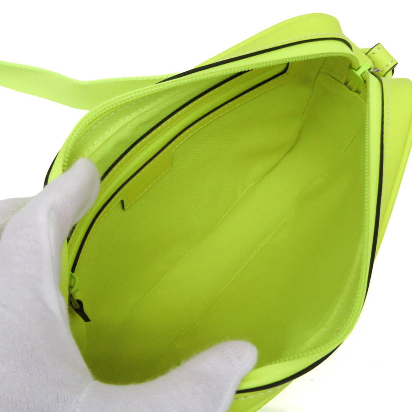 Gucci GG Rubber Effect · Neon Clutch