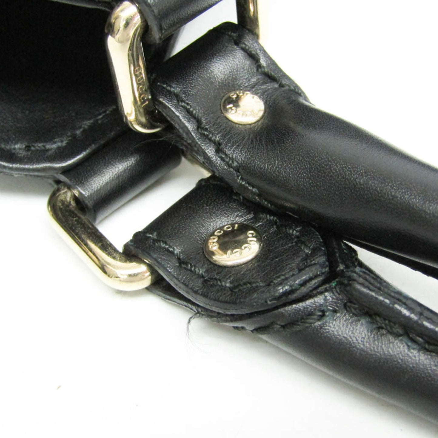 Gucci Sukey · GG Canvas · Leather
