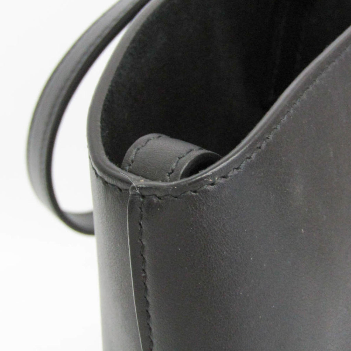 Salvatore Ferragamo Charming Tote · Leather
