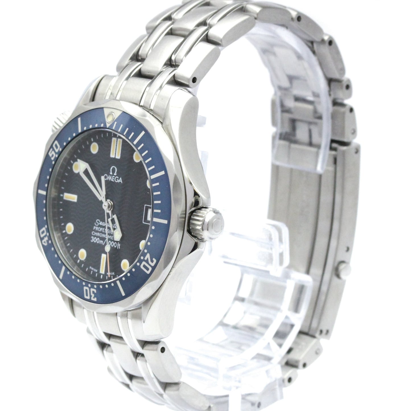 Omega Seamaster Professional 300M · Steel