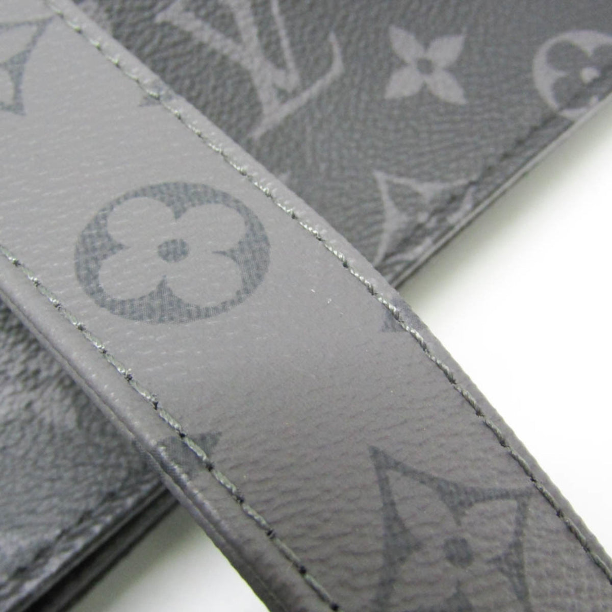 Louis Vuitton Monogram Eclipse · Cabas Zip GM