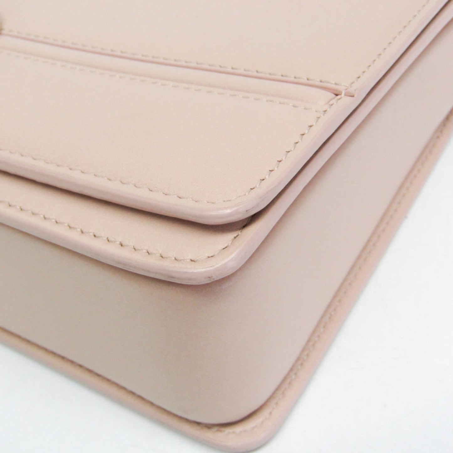 Bvlgari Bvlgari · Chain Shoulder Bag · Leather