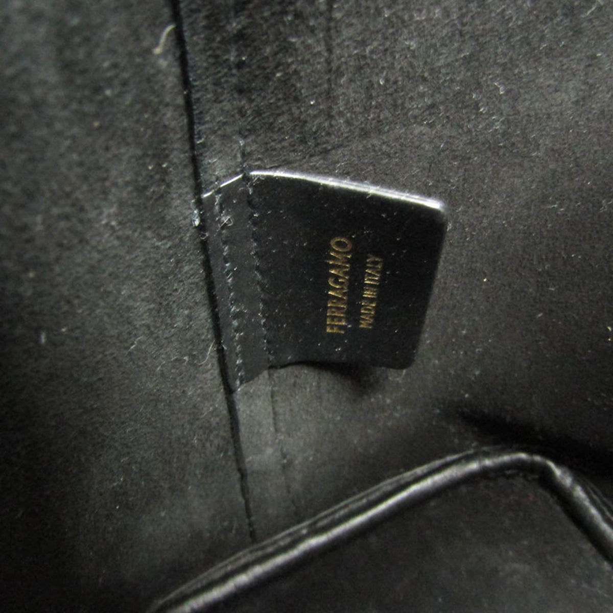 Salvatore Ferragamo Charming Tote · Leather
