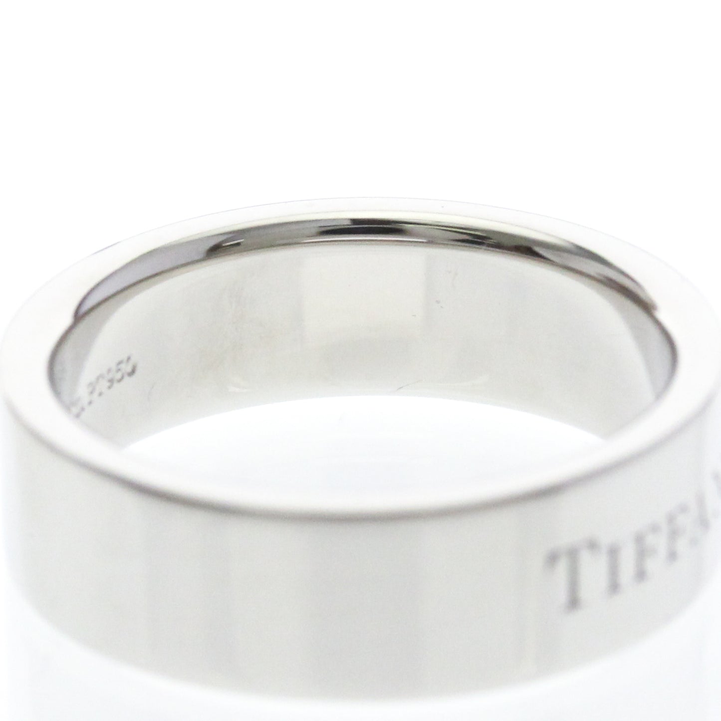 Tiffany Flat Band · Platinum