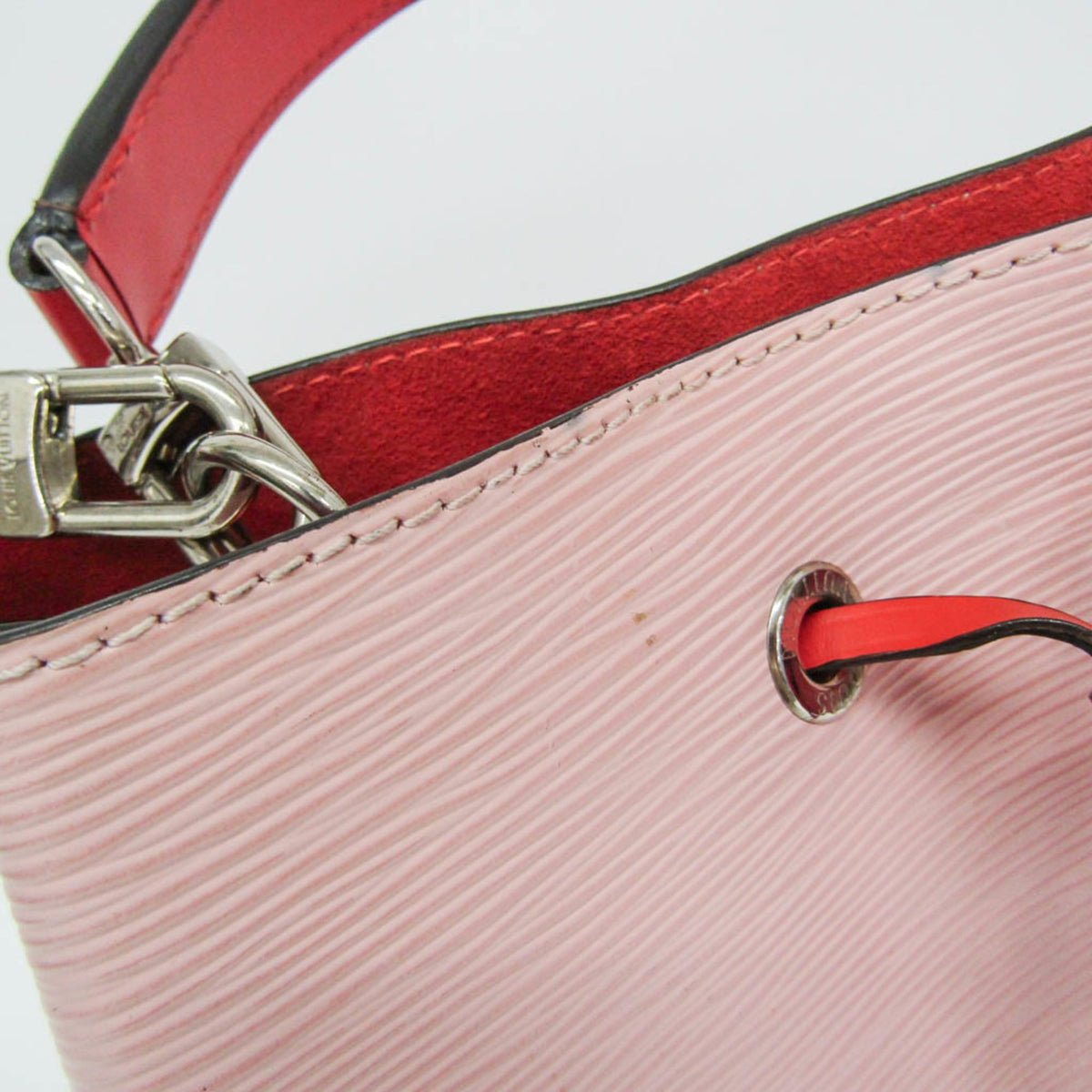Louis Vuitton Epi Neonoe · Rose Ballerine