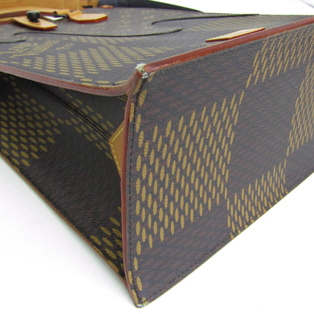 Louis Vuitton Abloh x NIGO · Damier Giant