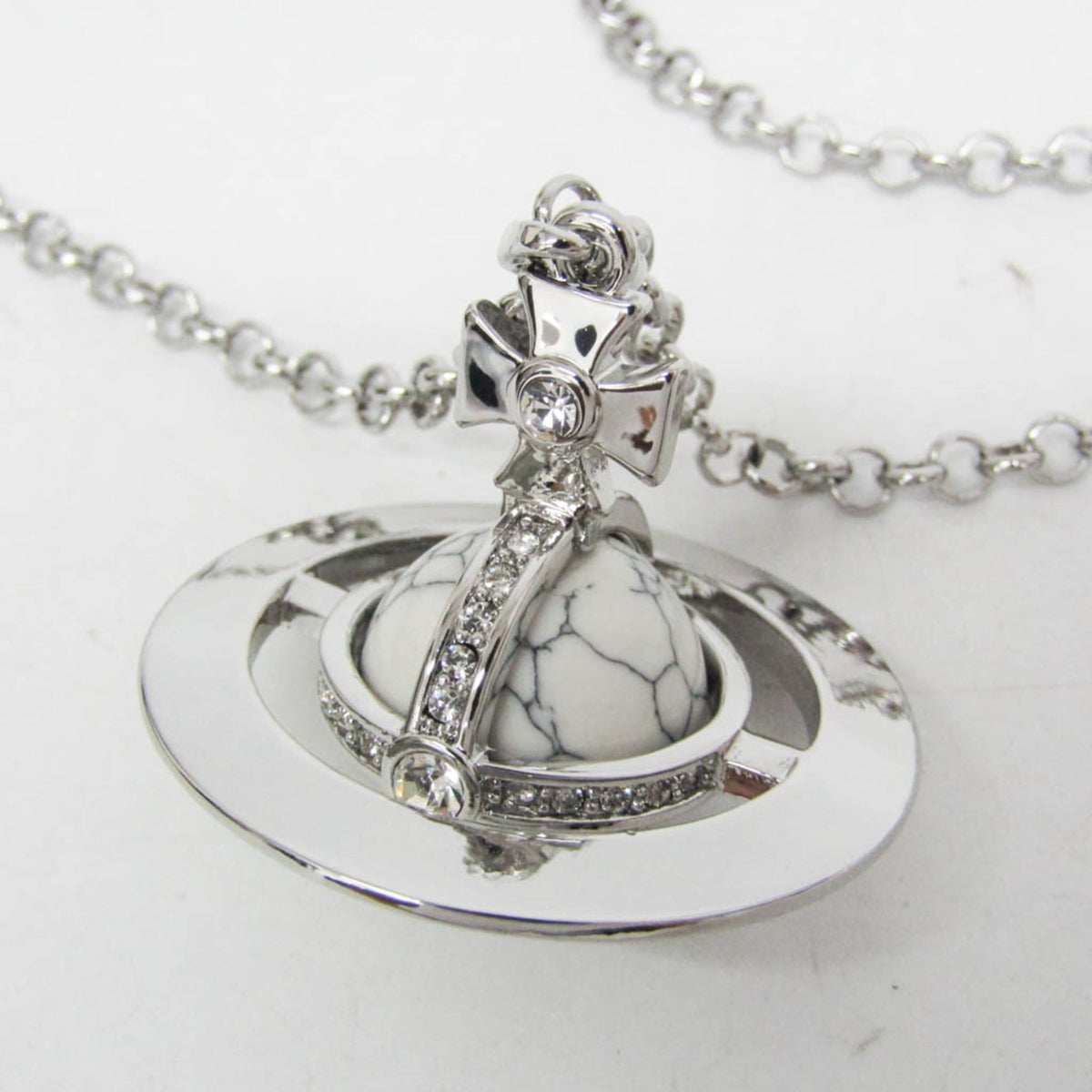 Vivienne Westwood Orb Marble · Silver
