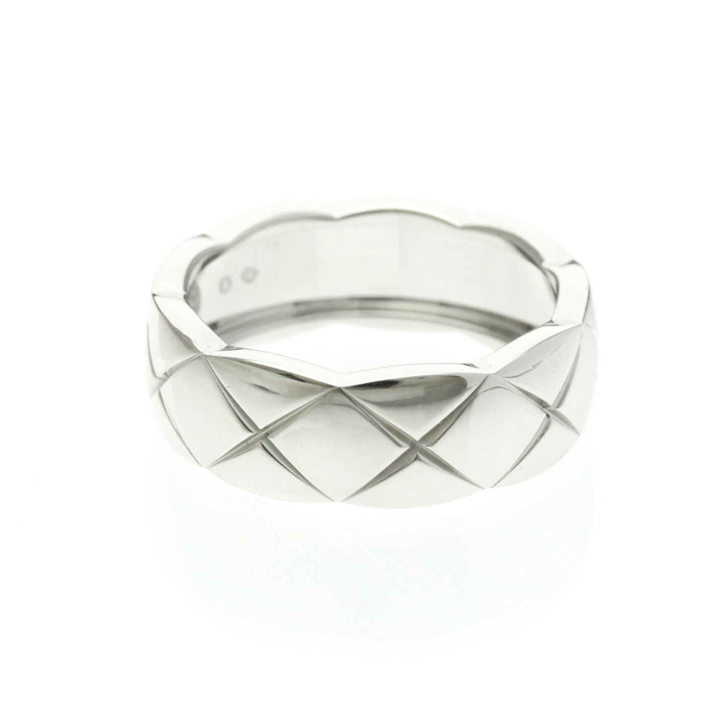 Chanel Coco Crush · 18K White Gold