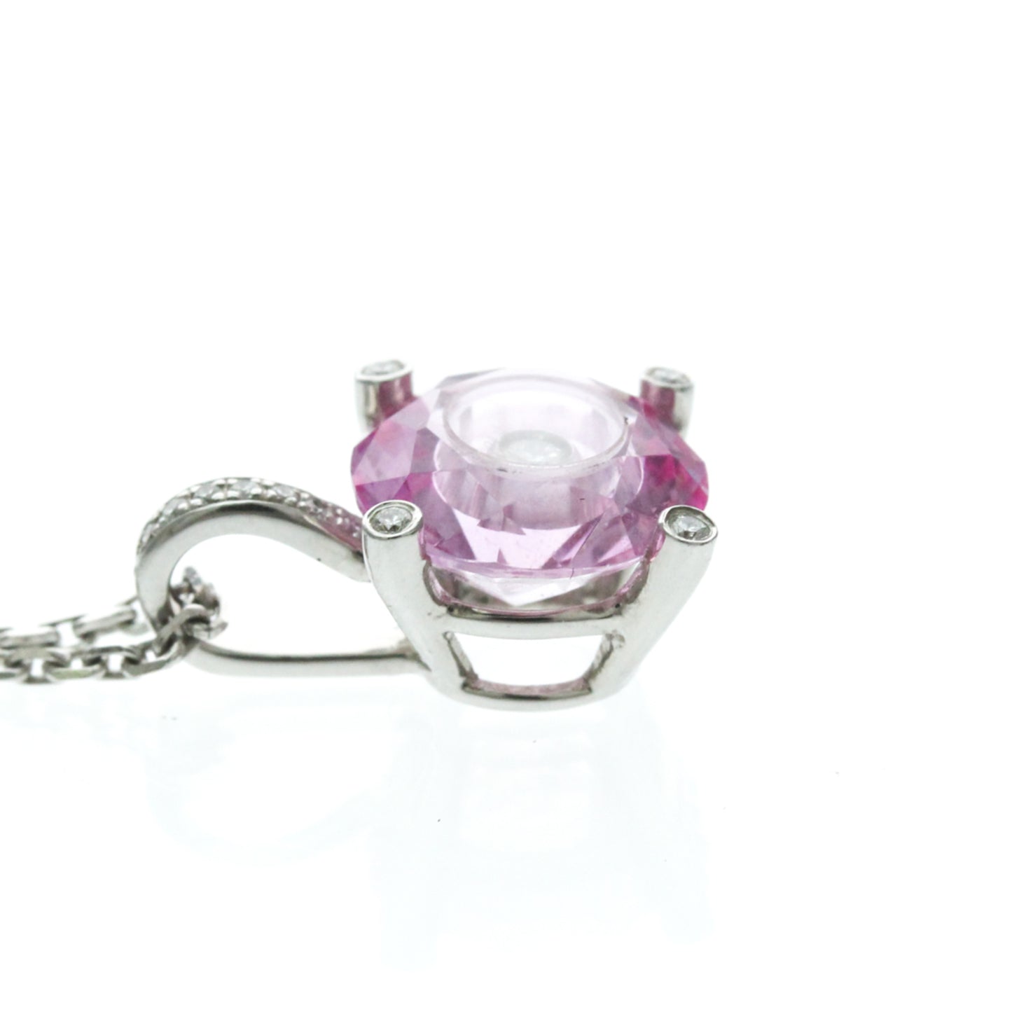 Chopard So Happy · 18K White Gold · Diamond
