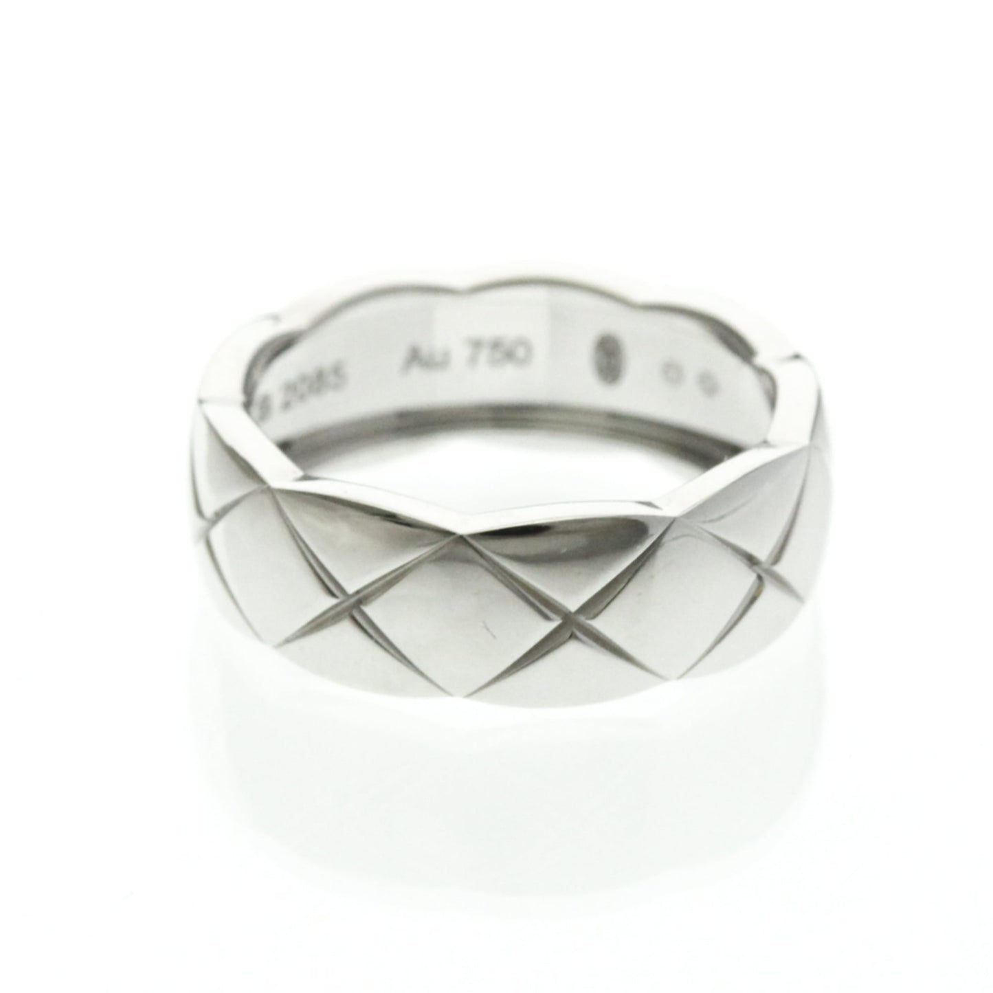 Chanel Coco Crush · 18K White Gold