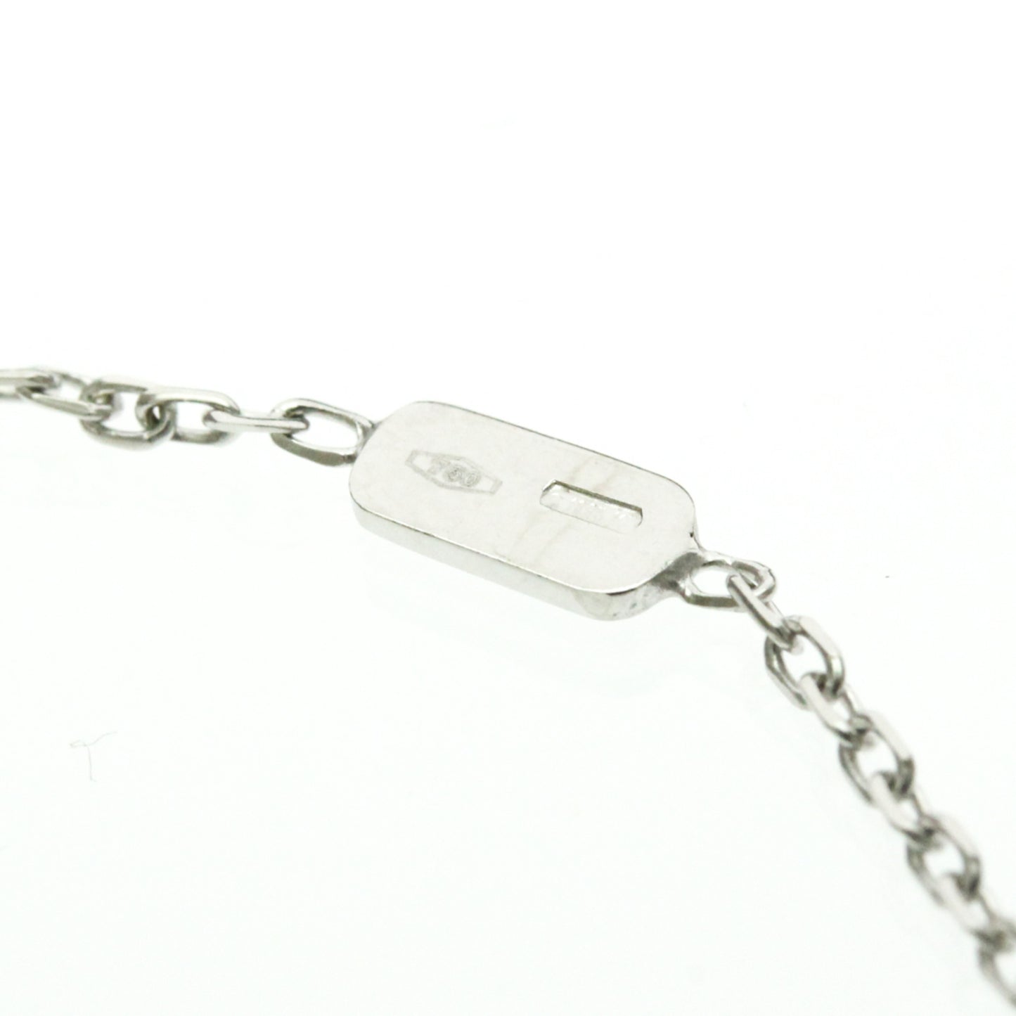 Gucci Icon · 18K White Gold