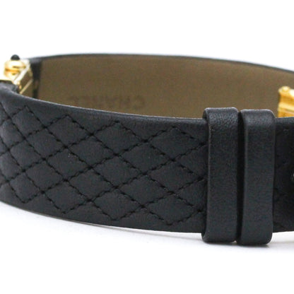 Chanel Matelasse · 18K Yellow Gold