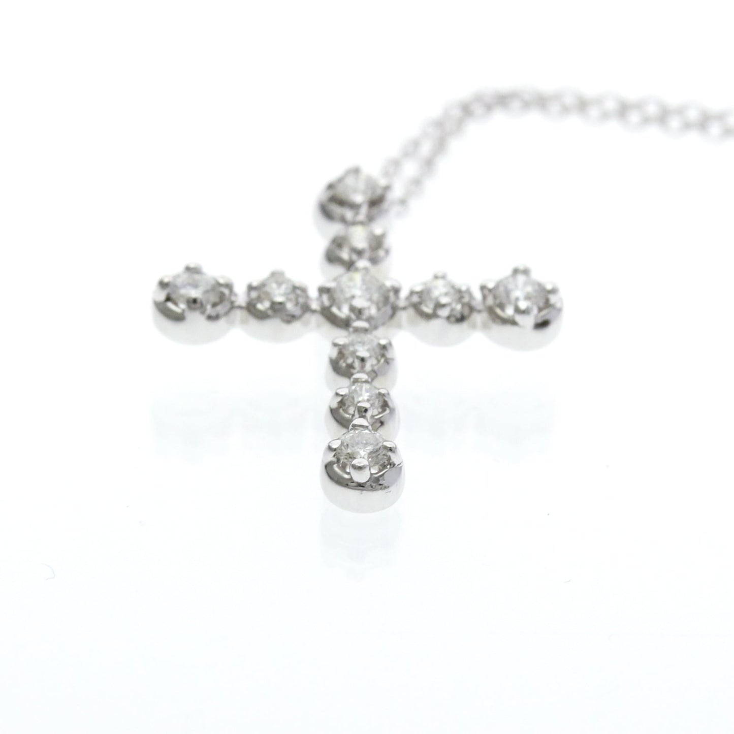 Tiffany Tenderness · 18K White Gold · Diamond