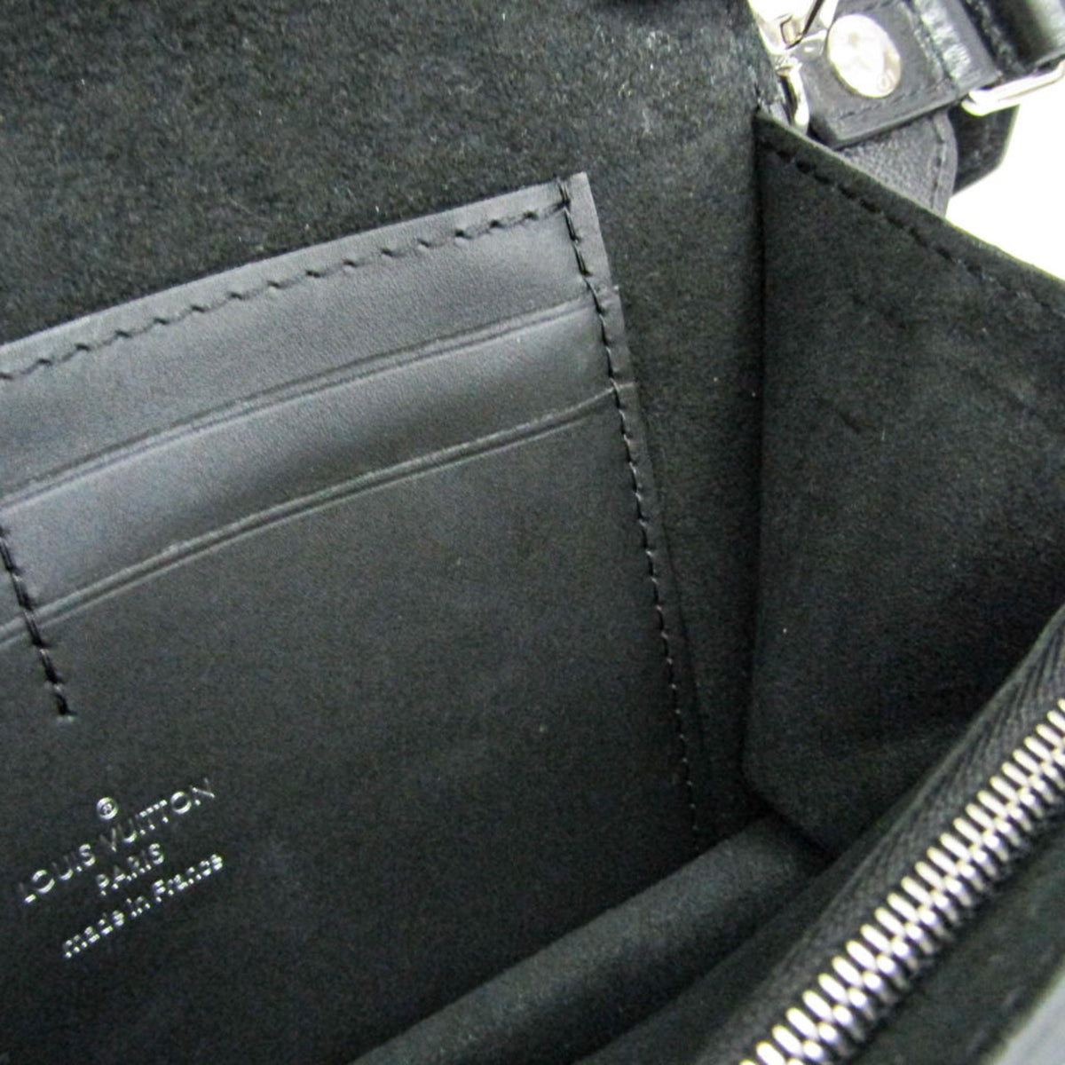Louis Vuitton Bumbag Dauphine · Monogram Giant