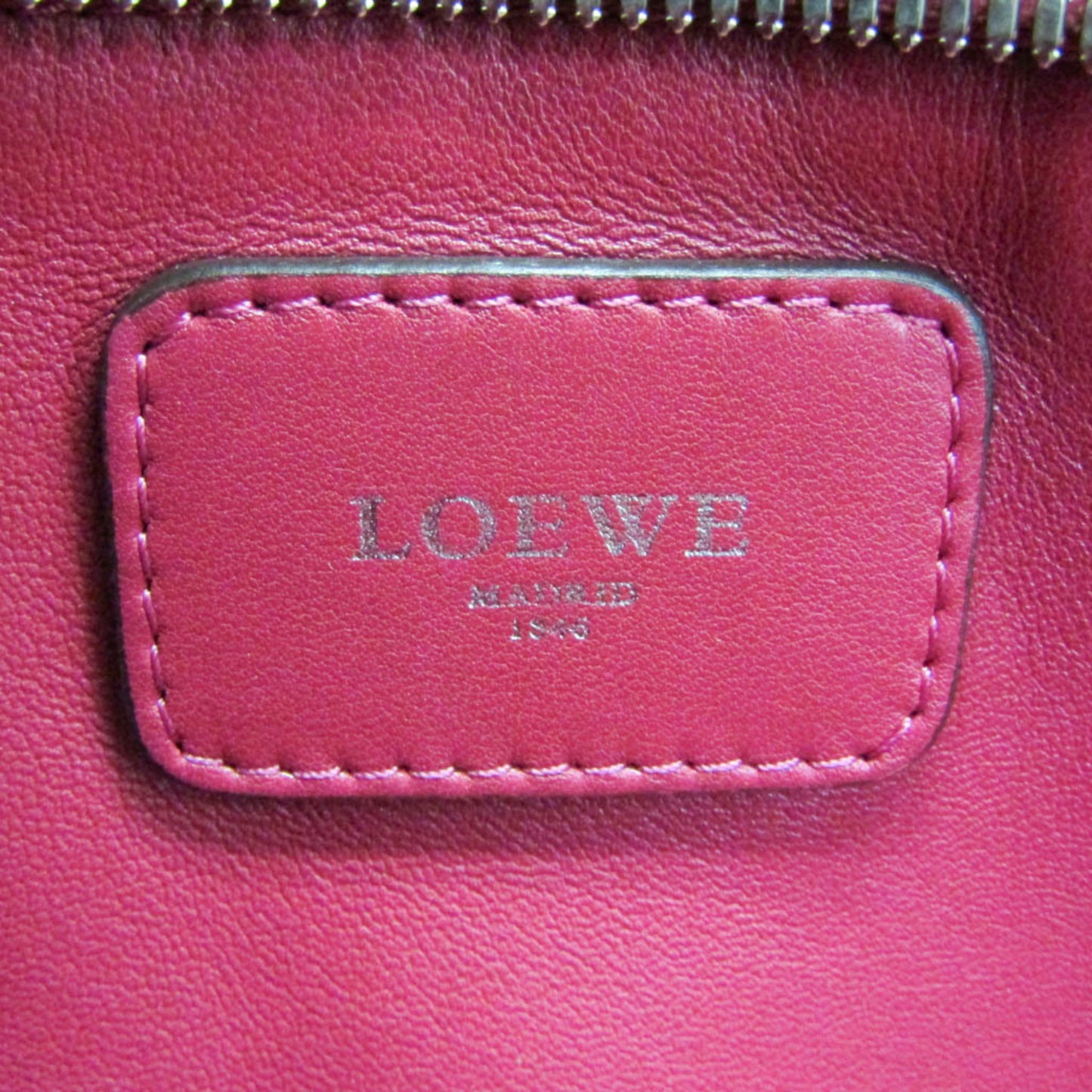 Loewe Amazona 36 · Leather