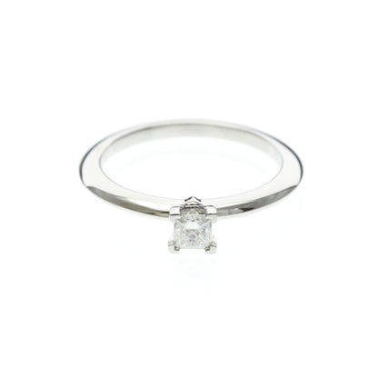 Tiffany Solitaire · Platinum · Diamond