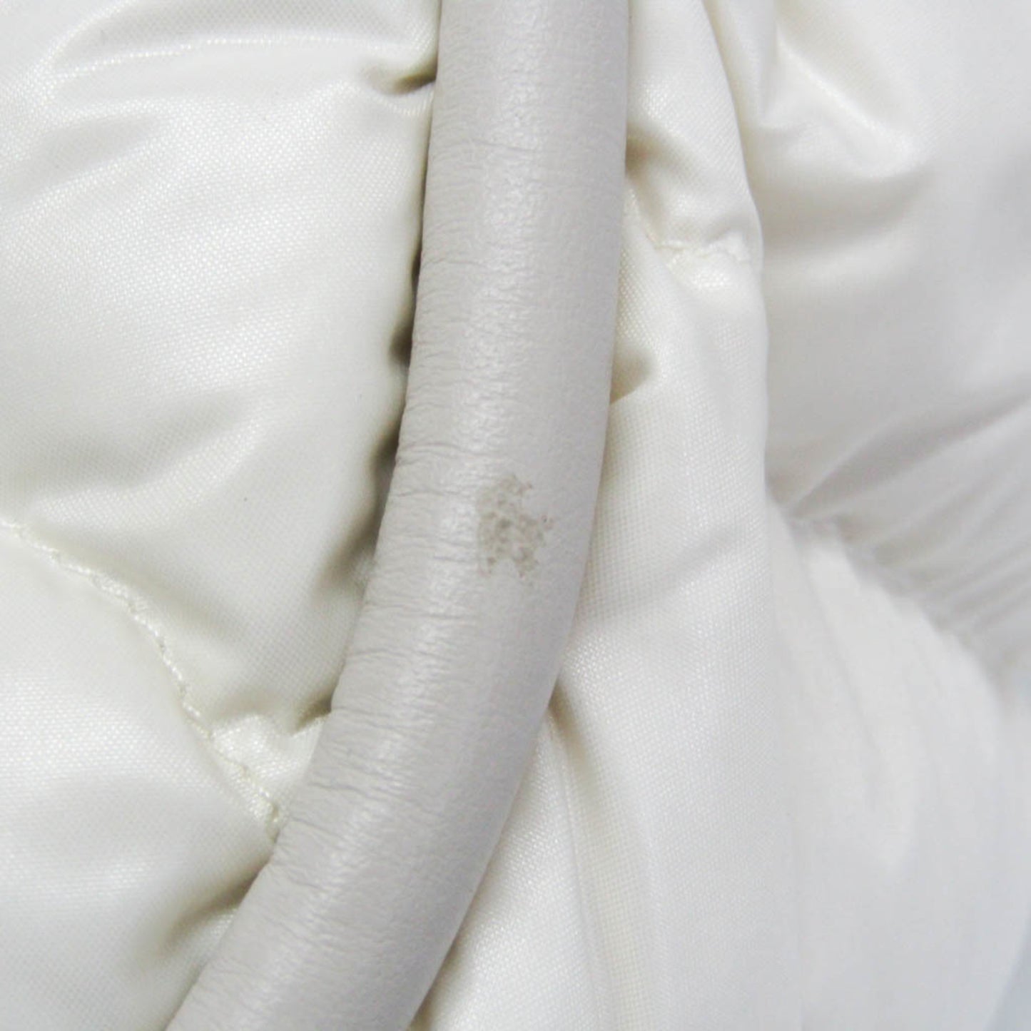 Moncler Delilah · Nylon
