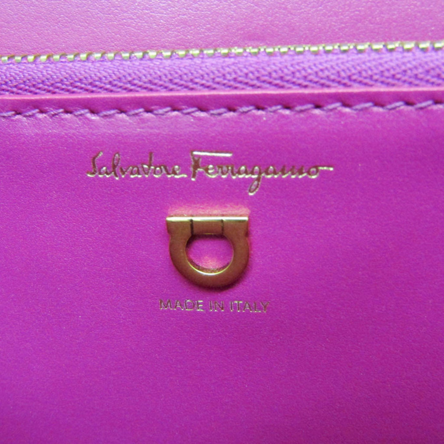 Salvatore Ferragamo Gancini · Lilac Leather