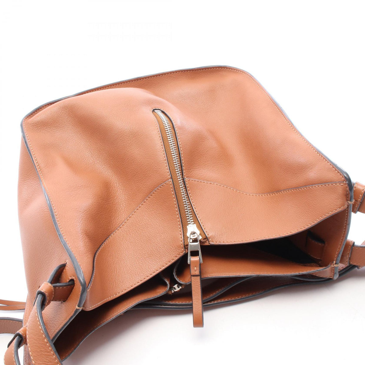 Loewe Hammock Small · Leather
